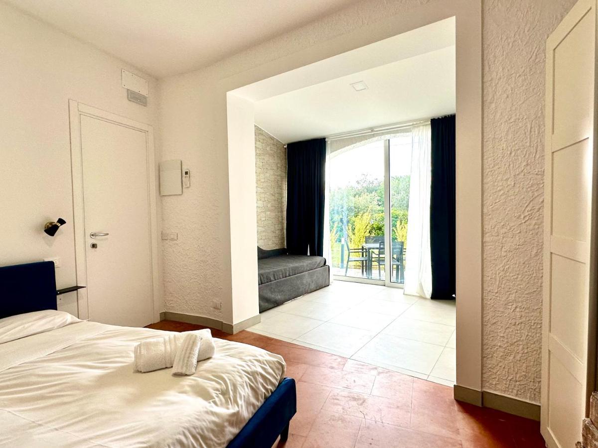 Aparthotel Abitatt Fosdinovo Exterior foto